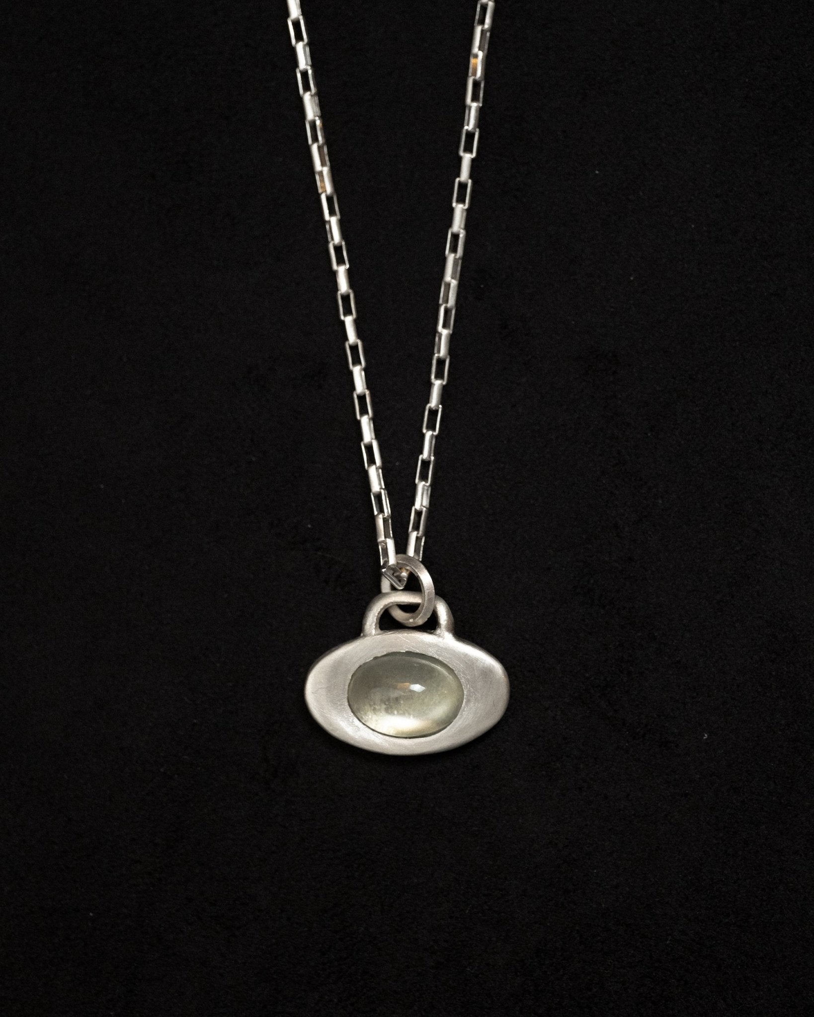 Minimalist silver chain necklace designed by CKLASIC