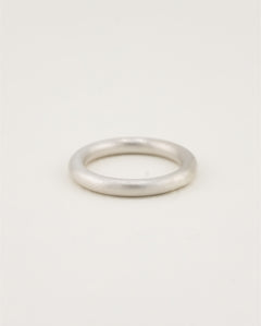 Sterling silver donut ring with bold sculptural band