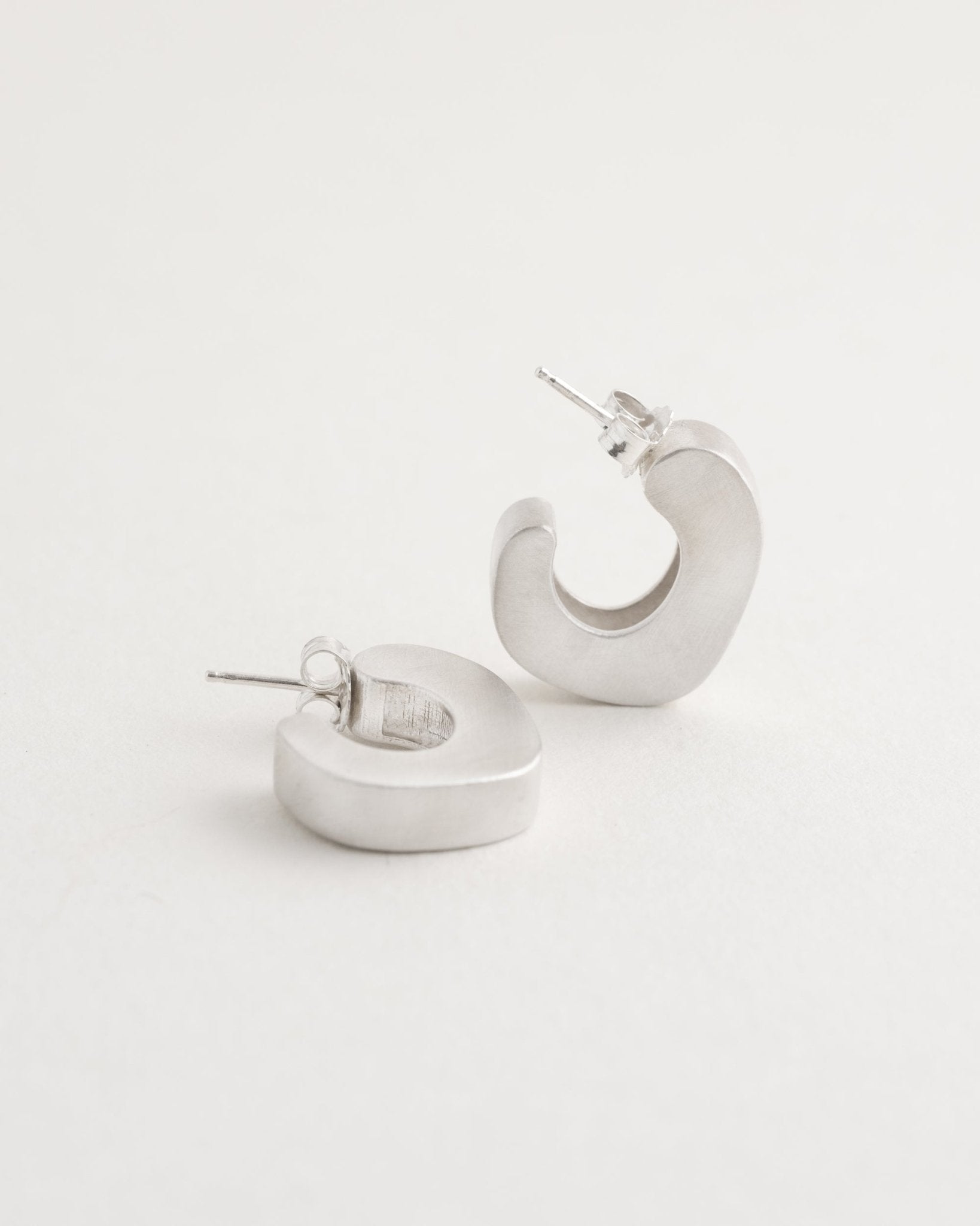 Small Rhea earrings sterling silver puffy hoops