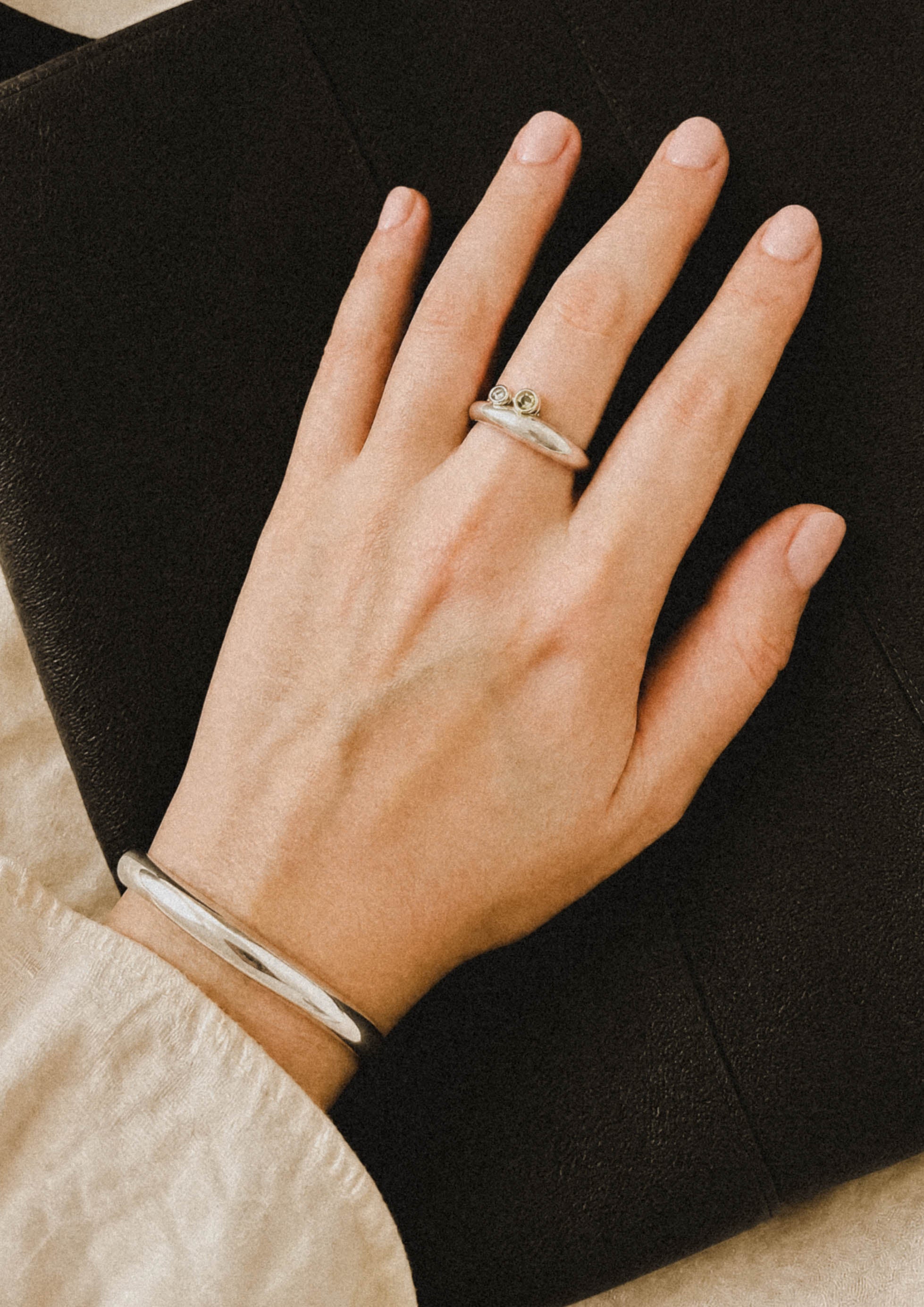 TATE RING