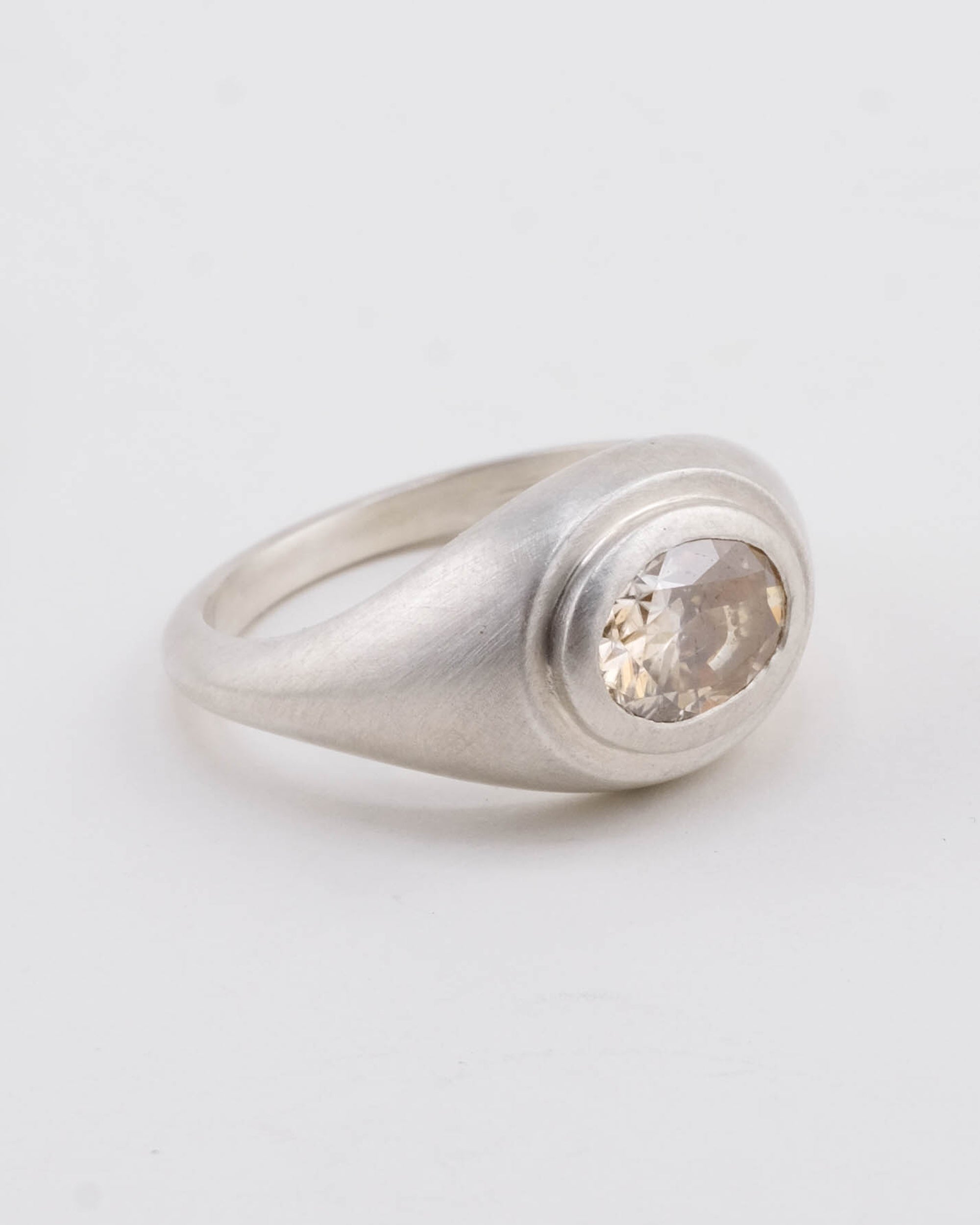 NOMI RING