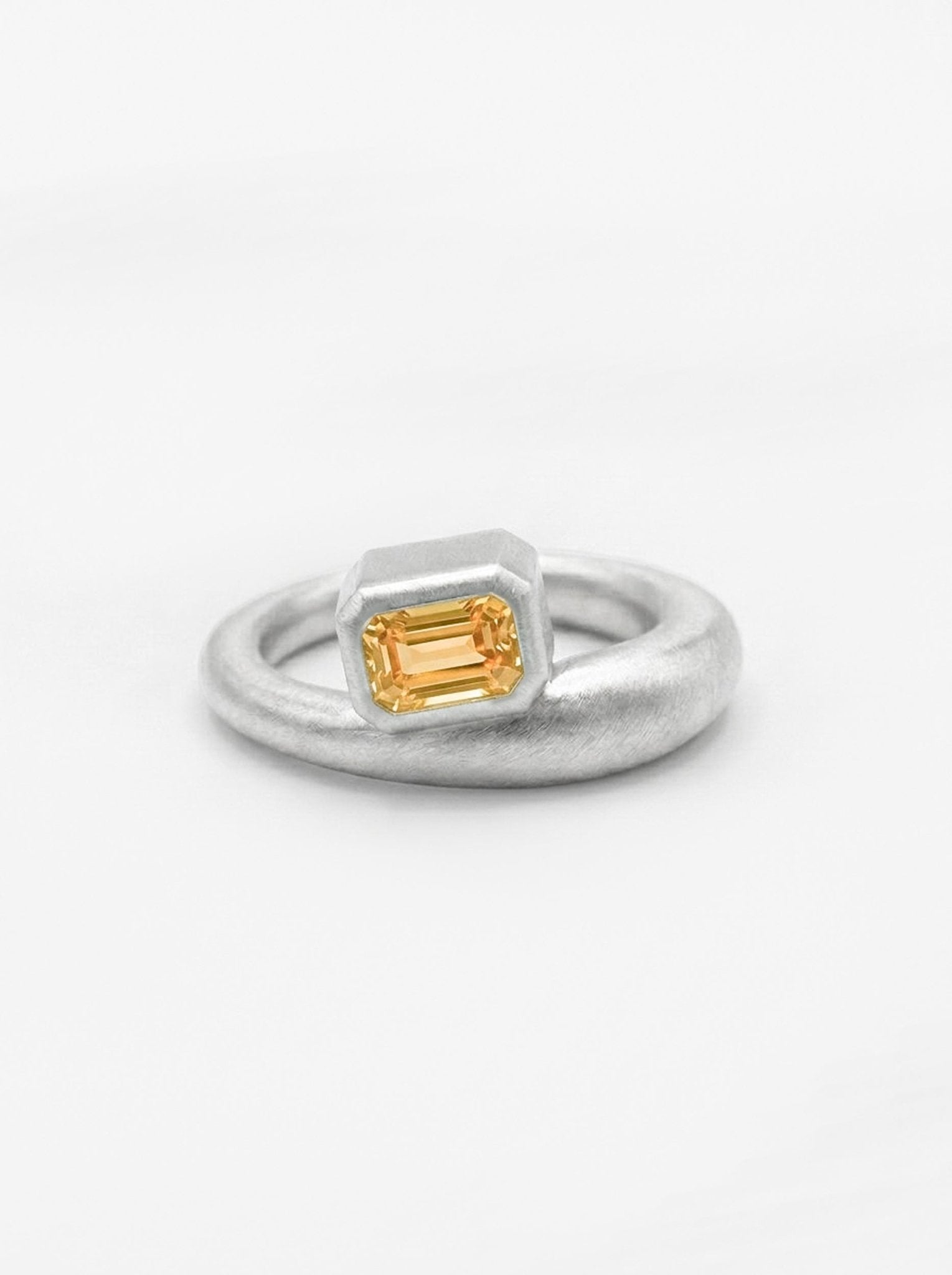 AMES RING - Cklasic Designs