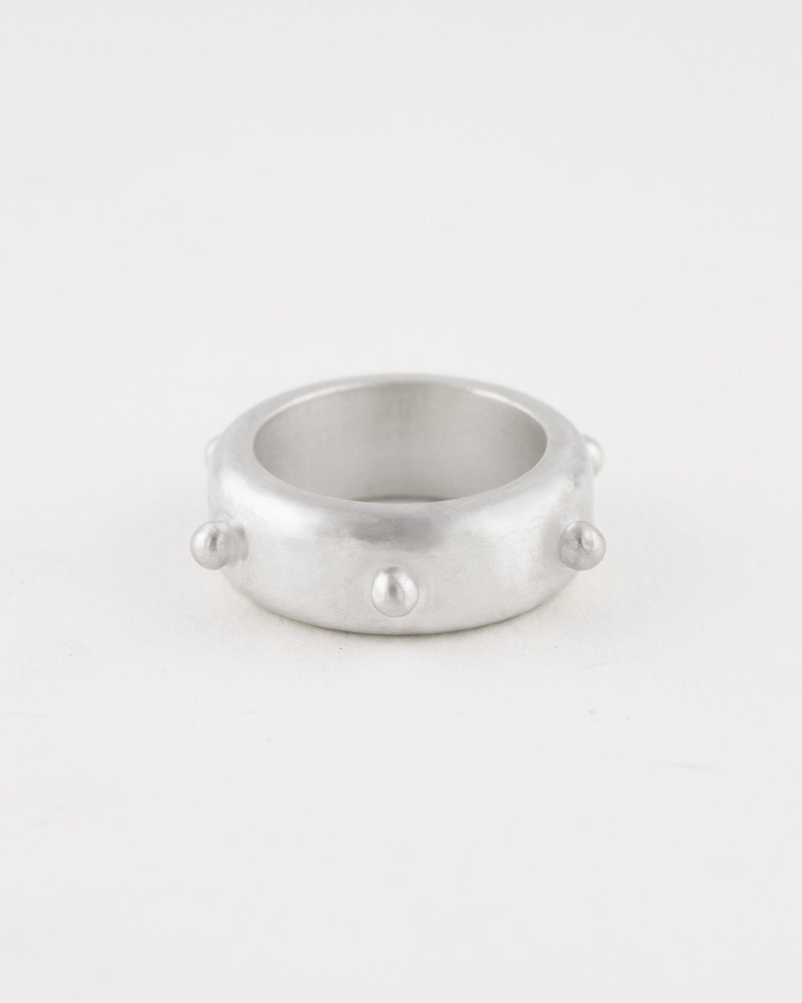 CHUNKY DOTTED RING - Cklasic Designs