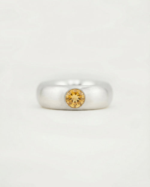 CITRINE LUNA RING (7.5) - Cklasic Designs