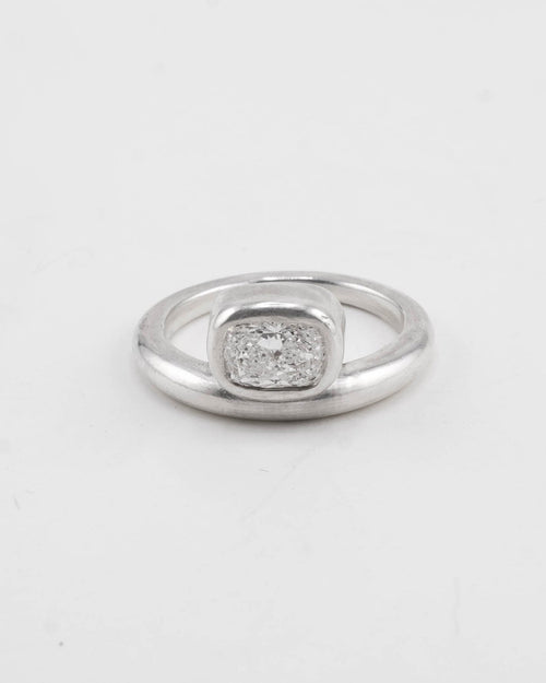 CLIO RING - Cklasic Designs