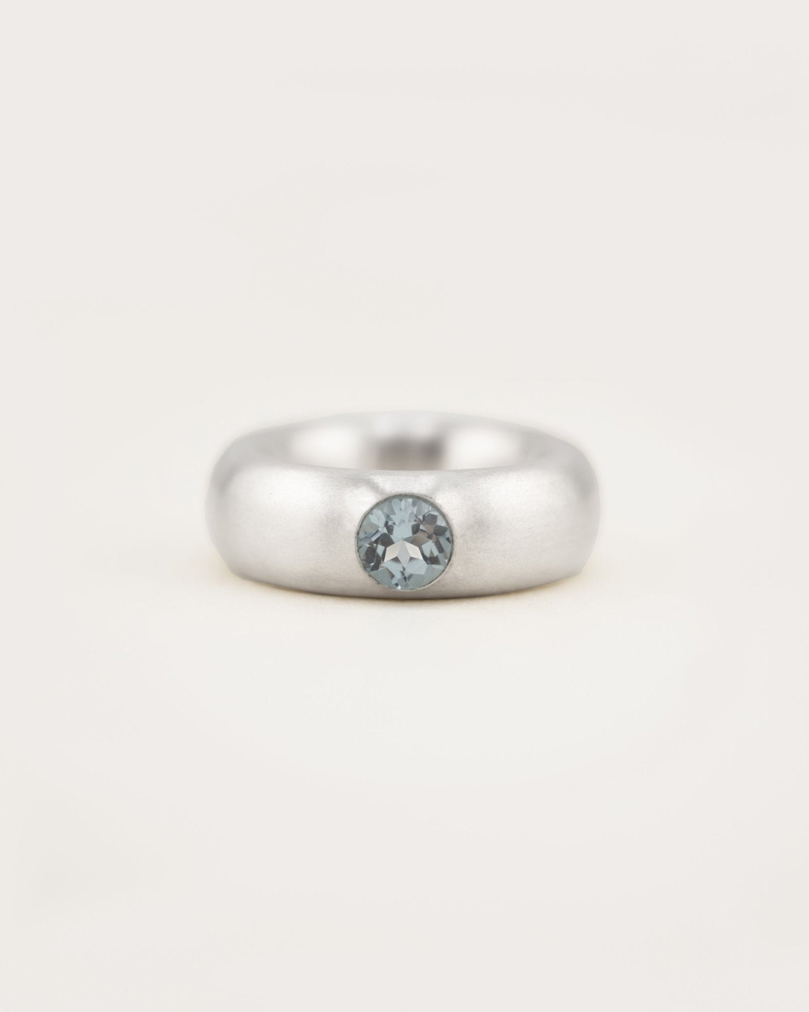 LUNA RING - Cklasic Designs