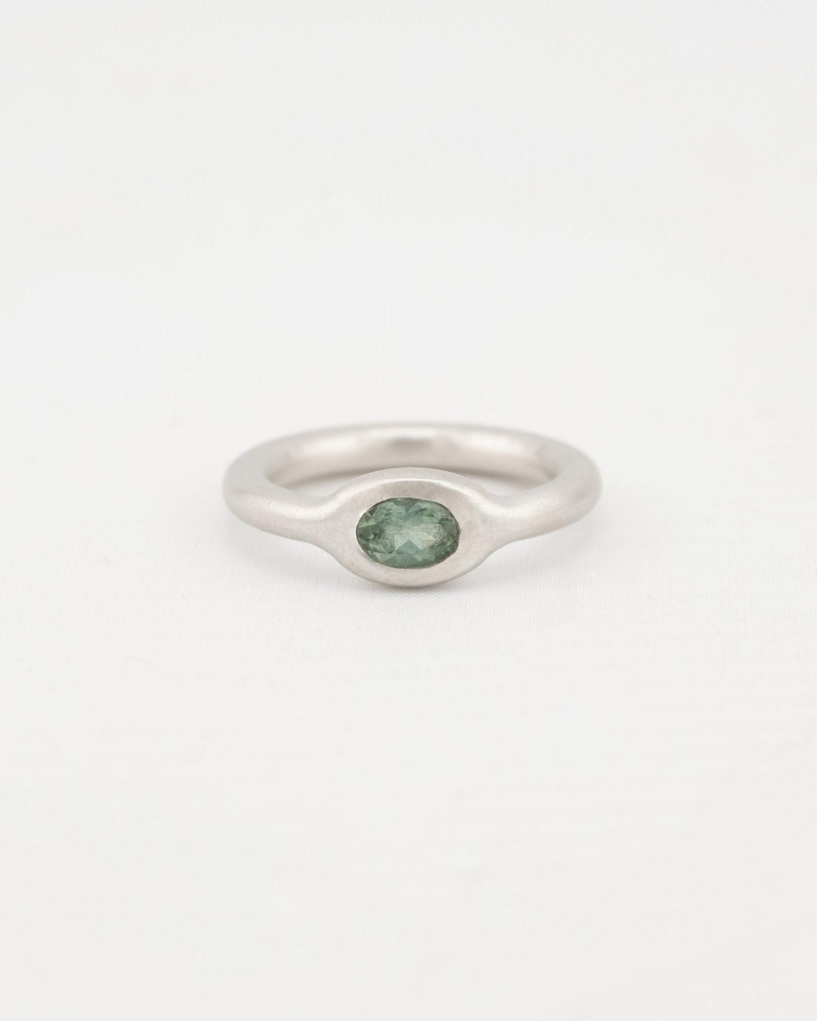 NIKA RING - Cklasic Designs