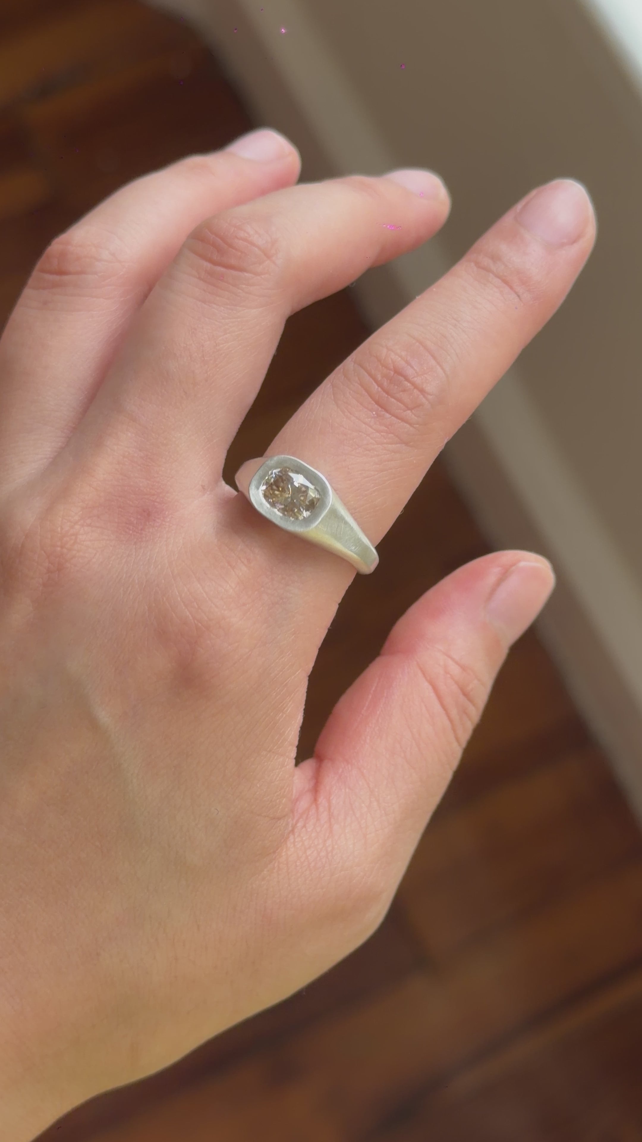 EMMA RING
