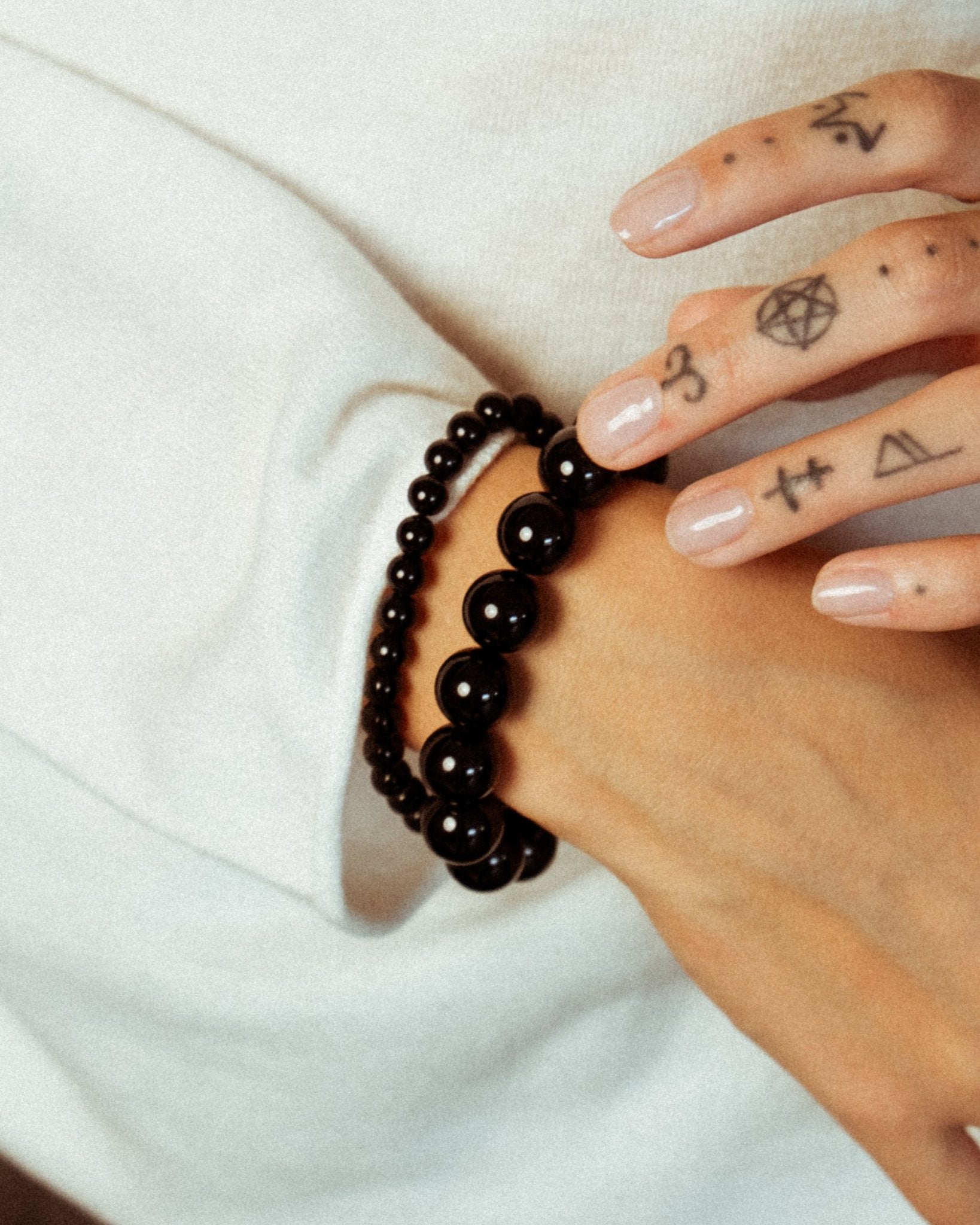 SMALL HINA BRACELET, ONYX - Cklasic Designs